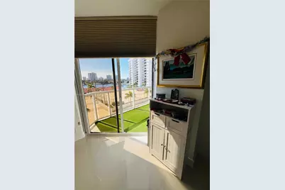 3640 Yacht Club Dr #609, Aventura, FL 33180 - Photo 36