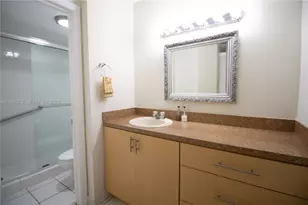 6555 W Broward Blvd, Plantation, FL 33317 - Photo 8