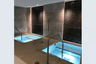 1010 Brickell Ave #3708, Miami, FL 33131 - Photo 32