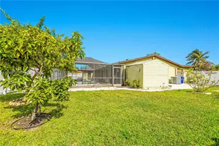 1102 NW 89th Terrace, Pembroke Pines, FL 33024 - Photo 28