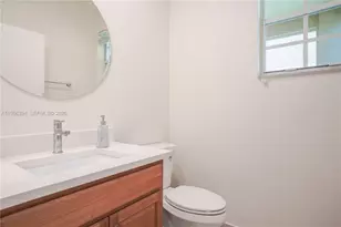 1518 Fenton Dr, Delray Beach, FL 33445 - Photo 10