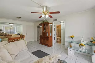 8321 NW 7th St, Miami, FL 33126 - Photo 18
