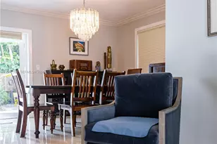 9117 Carlyle Ave, Surfside, FL 33154 - Photo 6