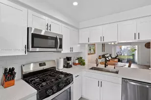 8251 San Carlos Cir, Tamarac, FL 33321 - Photo 8