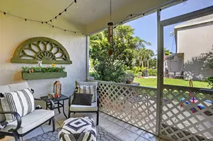 8251 San Carlos Cir, Tamarac, FL 33321 - Photo 20