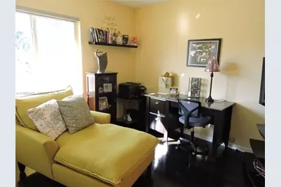 10575 SW 12th Mnr, Pembroke Pines, FL 33025 - Photo 12