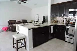 10575 SW 12th Manor, Pembroke Pines, FL 33025 - Photo 10