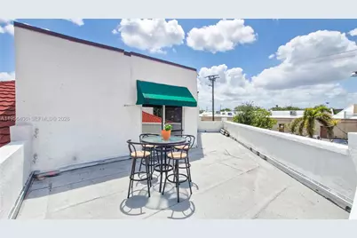 279 NW 36th Ave, Deerfield Beach, FL 33442 - Photo 20