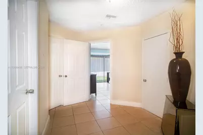 279 NW 36th Ave, Deerfield Beach, FL 33442 - Photo 12