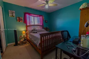 20013 NW 62nd Pl, Hialeah, FL 33015 - Photo 14