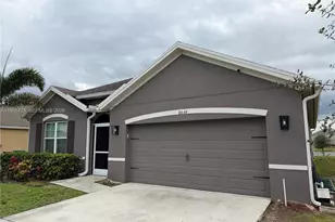 8649 Cobblestone Dr, Fort Pierce, FL 34945 - Photo 1