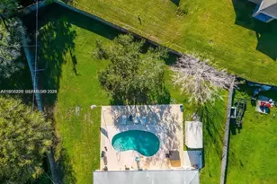 714 NE Lanfair St, Port Saint Lucie, FL 34983 - Photo 4