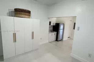 12715 NW 7th St, Miami, FL 33182 - Photo 10