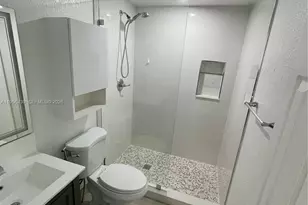 12715 NW 7th St, Miami, FL 33182 - Photo 14