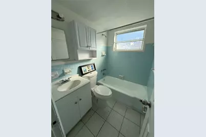 664 W 29th St #2, Hialeah, FL 33012 - Photo 6