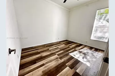 1831 Mariners Ln, Weston, FL 33327 - Photo 16