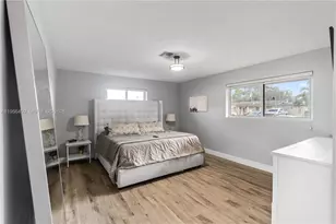 6791 SW 10th Ct, Pembroke Pines, FL 33023 - Photo 16