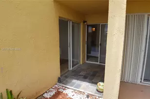 7640 Westwood Dr, Tamarac, FL 33321 - Photo 4