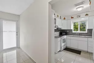 2455 SW 11th St, Miami, FL 33135 - Photo 8