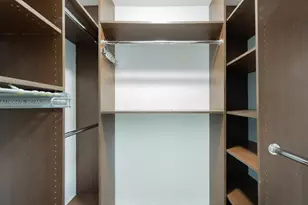 1351 NE 191st St, Miami, FL 33179 - Photo 16