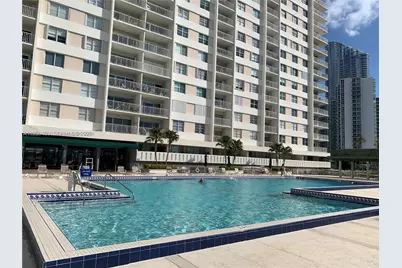 300 Bayview Dr #501, Sunny Isles Beach, FL 33160 - Photo 6
