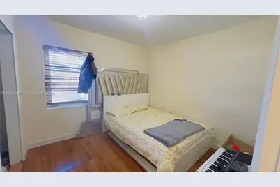 3310 NW 19th Ter, Miami, FL 33125 - Photo 18