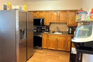 3310 NW 19th Terrace, Miami, FL 33125 - Photo 32