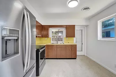 3816 W Park Rd, Hollywood, FL 33021 - Photo 18
