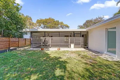 3816 W Park Rd, Hollywood, FL 33021 - Photo 42