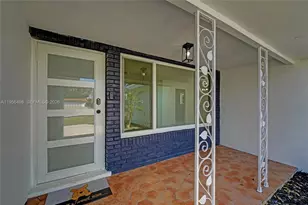 3816 W Park Rd, Hollywood, FL 33021 - Photo 2