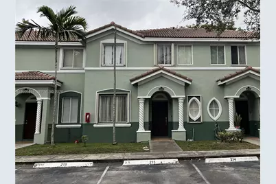 1542 SE 24th Ct #215, Homestead, FL 33035 - Photo 1
