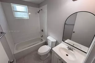 229 NW 10th Ave, Miami, FL 33128 - Photo 8