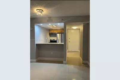 800 N Miami Ave #E-102, Miami, FL 33136 - Photo 6