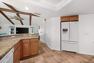250 SW 37th Terrace, Cape Coral, FL 33914 - Photo 14