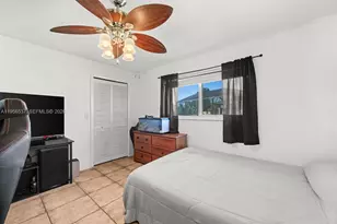 250 SW 37th Terrace, Cape Coral, FL 33914 - Photo 22