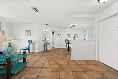 250 SW 37th Ter, Cape Coral, FL 33914 - Photo 10