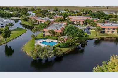 182 Lakeview Dr #204, Weston, FL 33326 - Photo 40