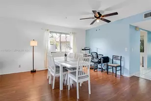 182 Lakeview Dr, Weston, FL 33326 - Photo 8