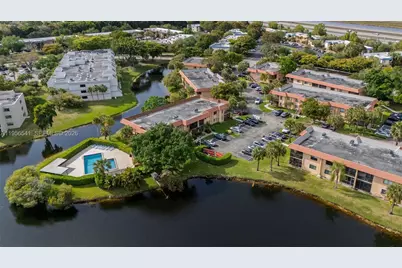 182 Lakeview Dr #204, Weston, FL 33326 - Photo 46