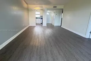 8600 Sunrise Lakes Blvd, Sunrise, FL 33322 - Photo 10