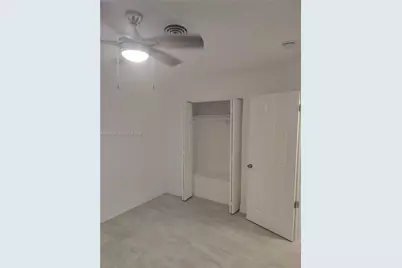 1400 NW 2nd Ave #B, Fort Lauderdale, FL 33311 - Photo 10