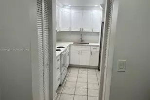 815 SW 30th St, Fort Lauderdale, FL 33315 - Photo 12