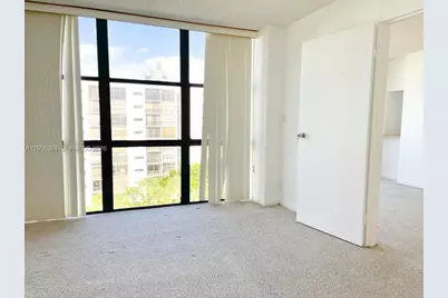 16919 N Bay Rd #706, Sunny Isles Beach, FL 33160 - Photo 8