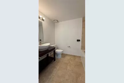350 S Miami Ave #302, Miami, FL 33130 - Photo 20