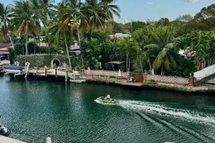 2020 NE 135th St, North Miami, FL 33181 - Photo 2