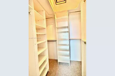 2020 NE 135th Street #409, North Miami, FL 33181 - Photo 16