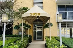 2020 NE 135th St, North Miami, FL 33181 - Photo 40