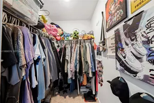 572 NE 6th Pl, Homestead, FL 33034 - Photo 20