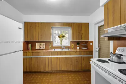 236 Candia Ave, Coral Gables, FL 33134 - Photo 20