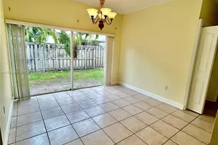 21523 SW 90th Ave, Cutler Bay, FL 33189 - Photo 8